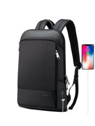 Тонкий рюкзак с USB Bopai (чёрный)